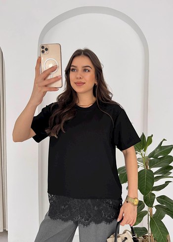 Siyah Dantel Detaylı Kadın Tişört - Görsel 2