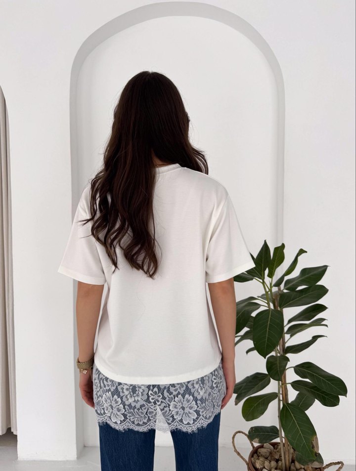 Dantel Detaylı Beyaz Kadın Tişört - Görsel 3
