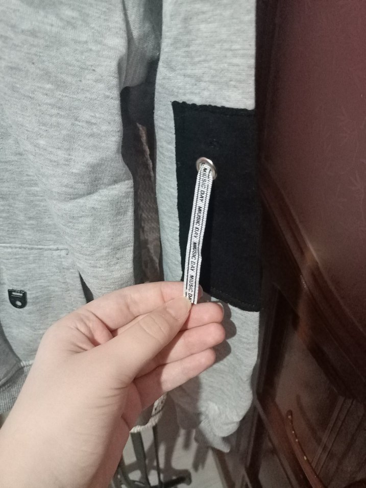 Gri Kapüşonlu Erkek Sweatshirt - Görsel 2