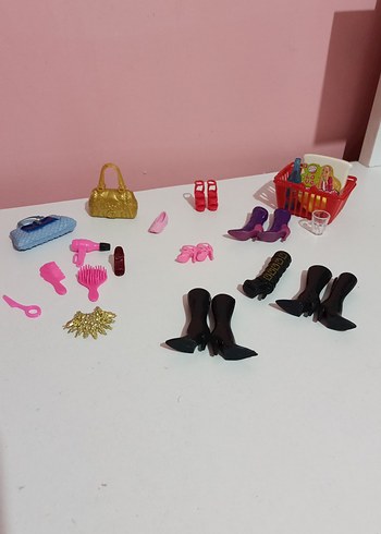 Barbie Bebek Aksesuarları