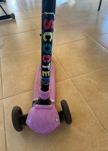 Renkli orjinal Çocuk Scooterı - Görsel 2