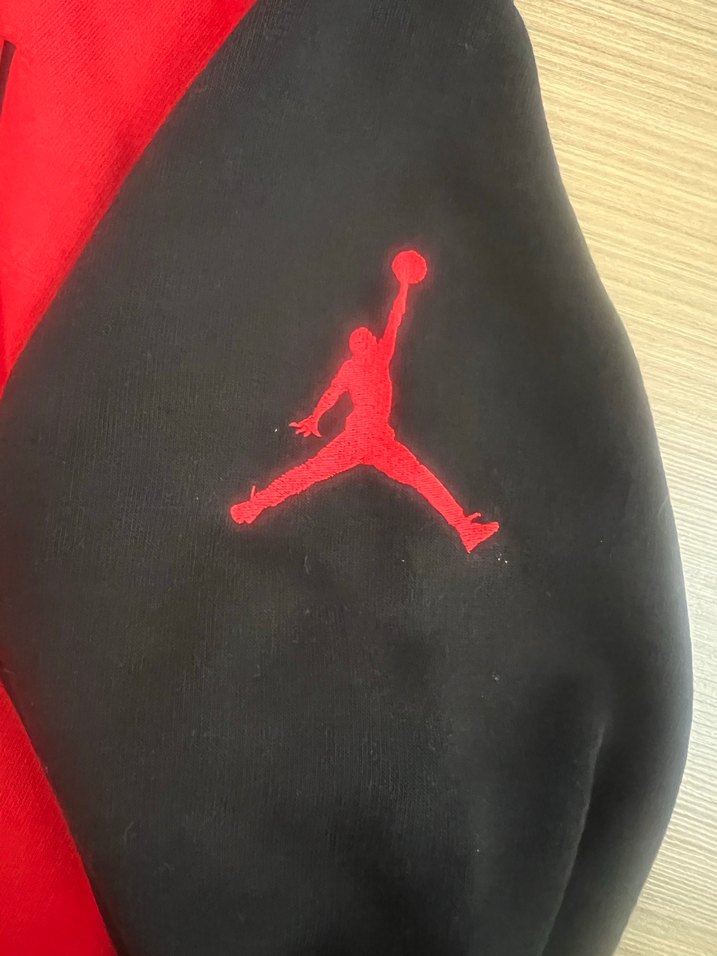 Kırmızı Jordan 23 Düğmeli ceket - Görsel 4