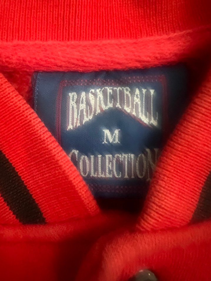 Kırmızı Jordan 23 Düğmeli ceket - Görsel 3