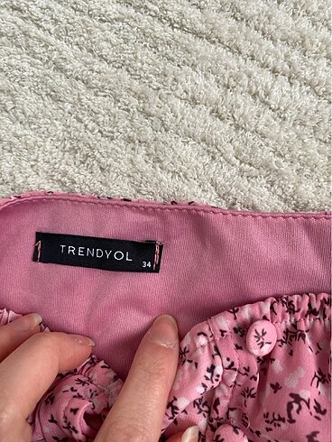 Trendyol & Milla Milla renkli crop bluz