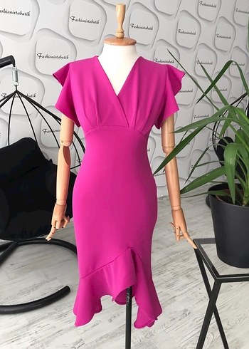 Pembe Drapeli Mini Kalem Elbise