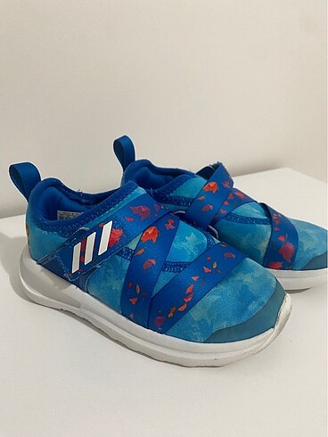 Adidas çocuk ayakkabısı