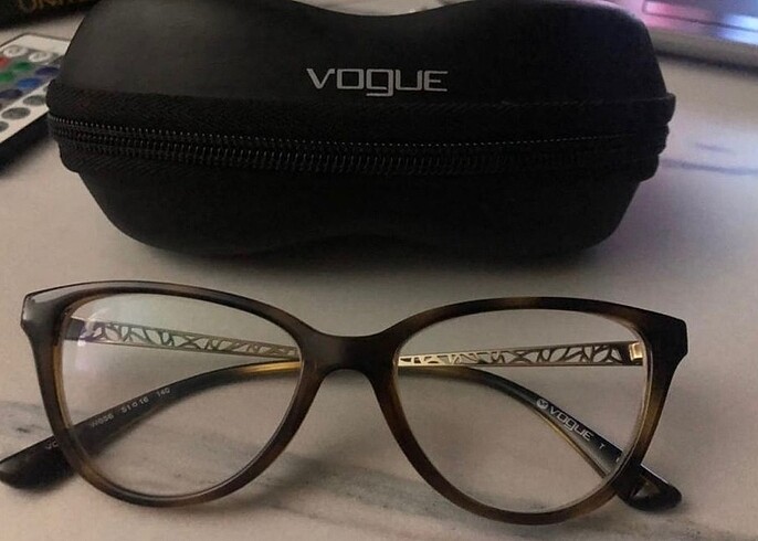 Vogue optik gözlük
