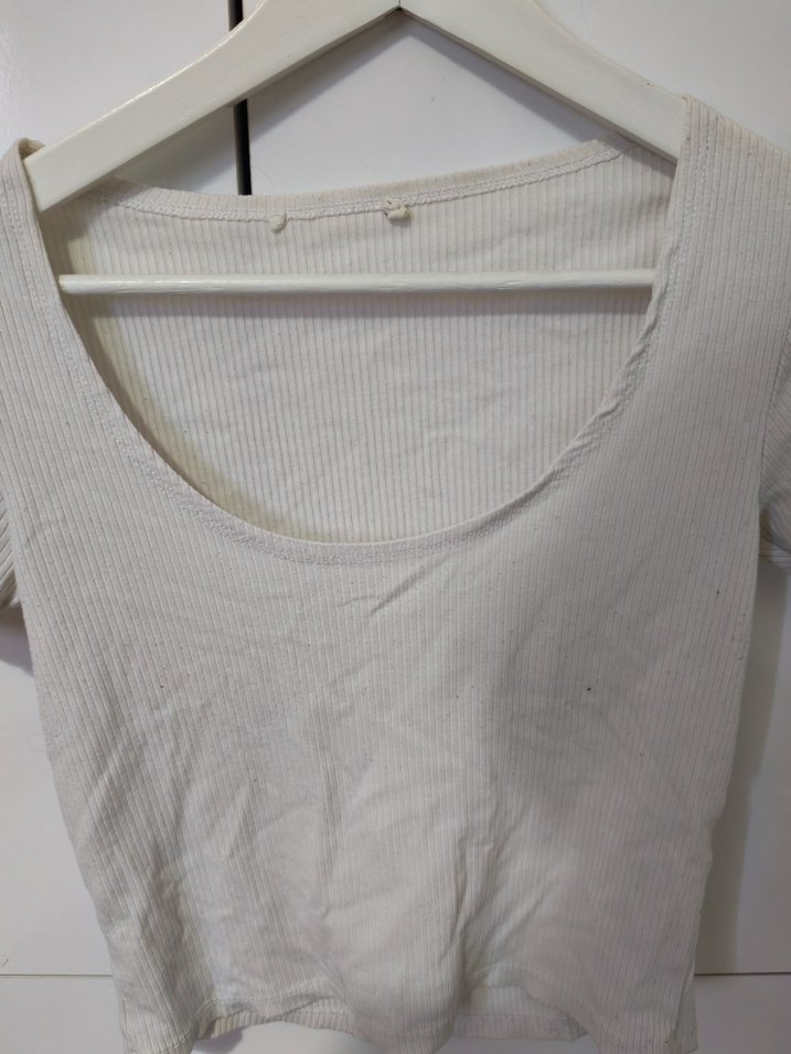 Beyaz Kısa Kollu Basic Crop Top - Görsel 2