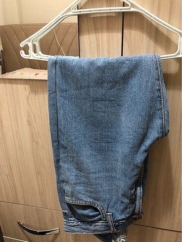 mango jean
