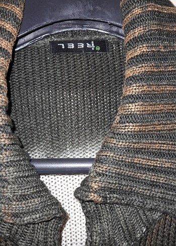 Gri Batik Desenli Kadın Triko Hırka - Görsel 4