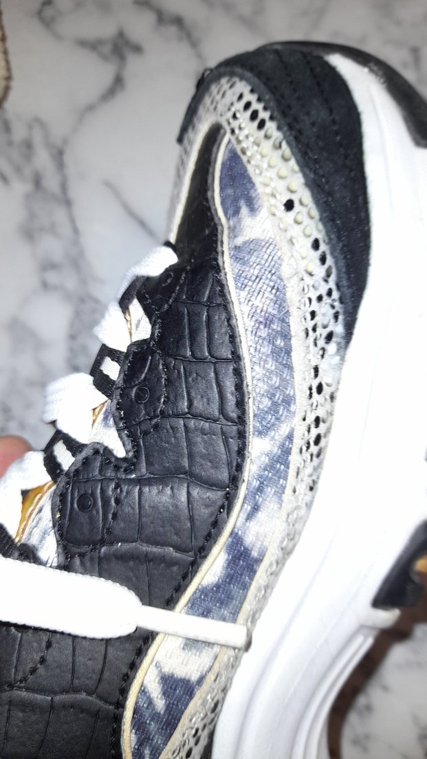 Yılan Desenli Kadın Spor Ayakkabı - Görsel 4