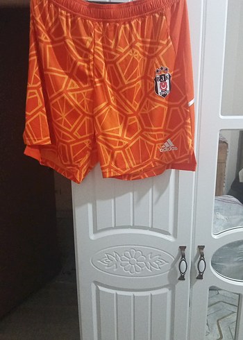 Turuncu Desenli Gevşek Kesim Erkek Şort - Görsel 3