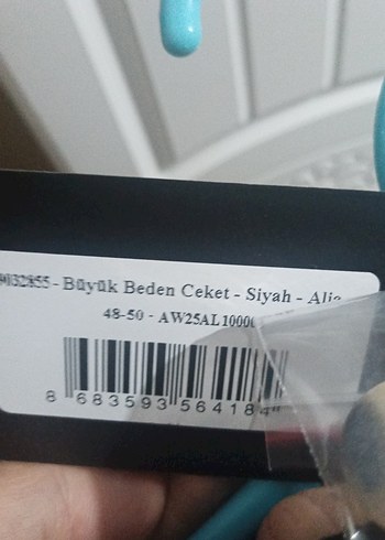 Düğmeli Siyah Midi Kadın Ceket - Görsel 4