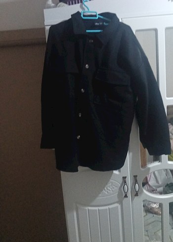 Düğmeli Siyah Midi Kadın Ceket - Görsel 3