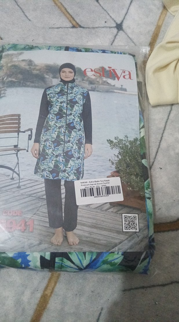 Desenli Uzun Kollu Kadın Tesettür Takım - Görsel 4