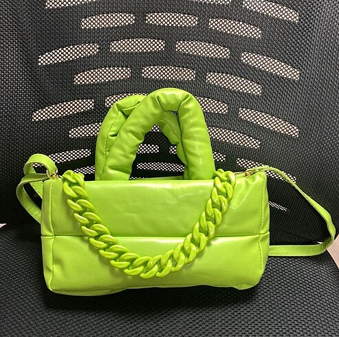 yeşil çanta
