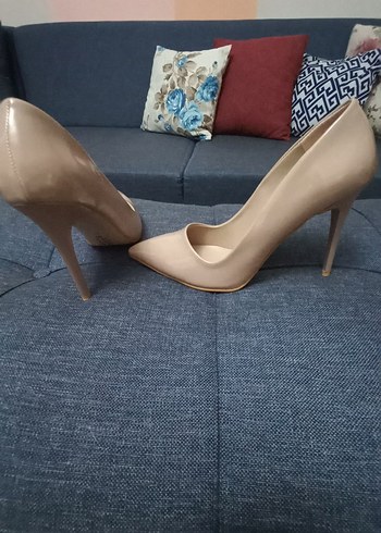 Bej Topuklu Stiletto Kadın Ayakkabı - Görsel 2