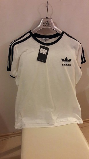 adidas t-shirt