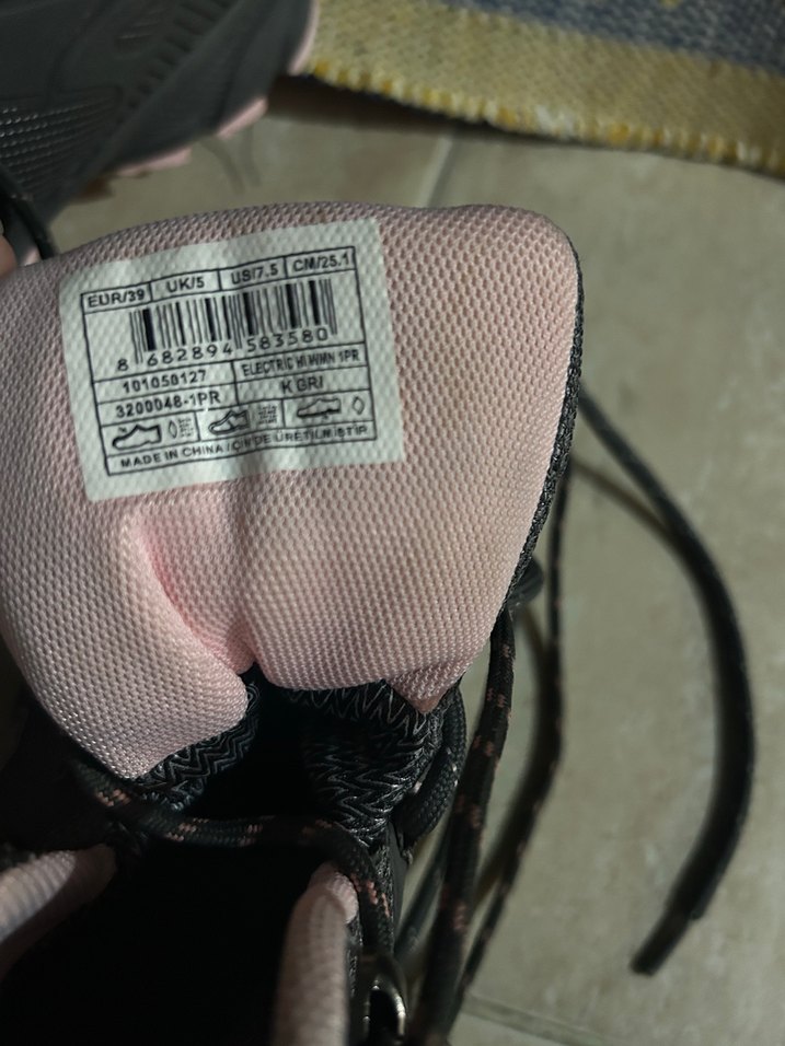 Lumberjack  kadın bot - Görsel 4