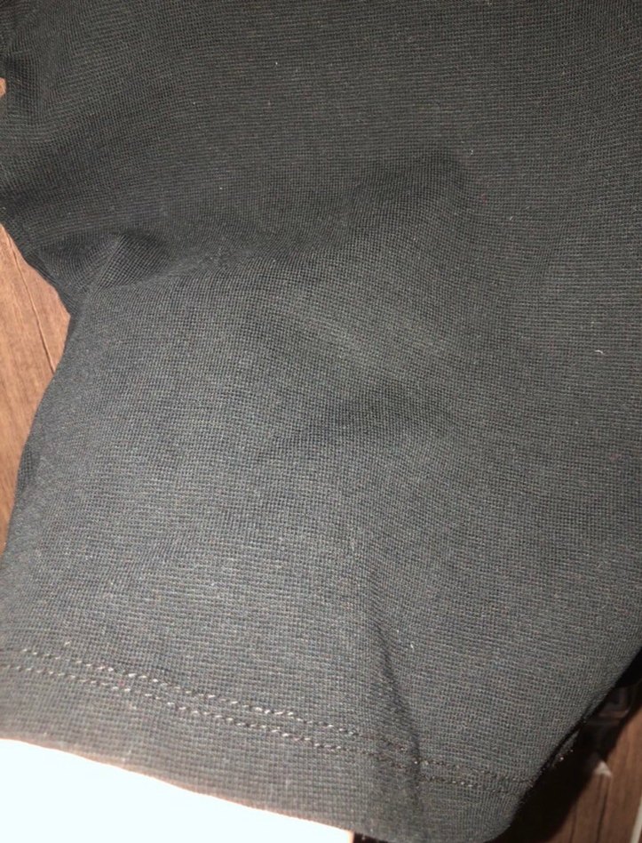 Siyah Kısa Kollu Crop Top - Görsel 2