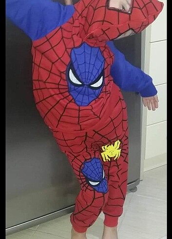 Spidermam kostüm 