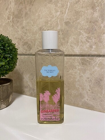 Victoria?s secret body mist/vücut spreyi