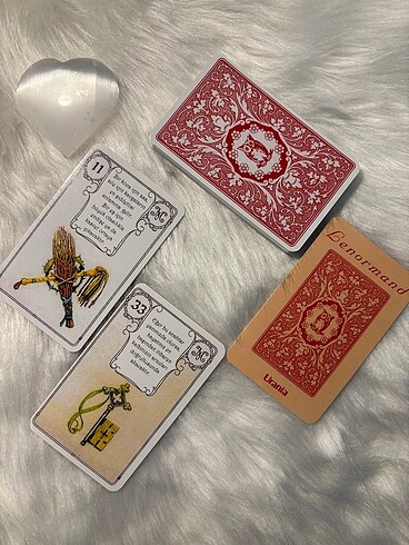 Urania Lenormand Türkçe ? Tarot - Görsel 2