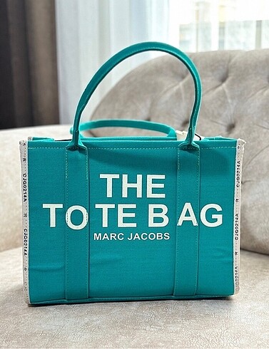 The tote bag