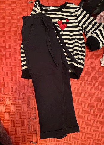 24-36 ay alt üst kız çocuk (açıklamada) - Görsel 2