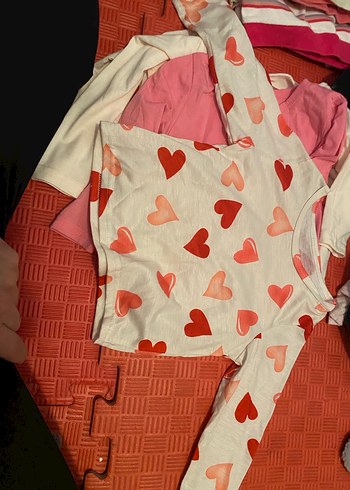 24-36 ay alt üst kız çocuk (açıklamada) - Görsel 3