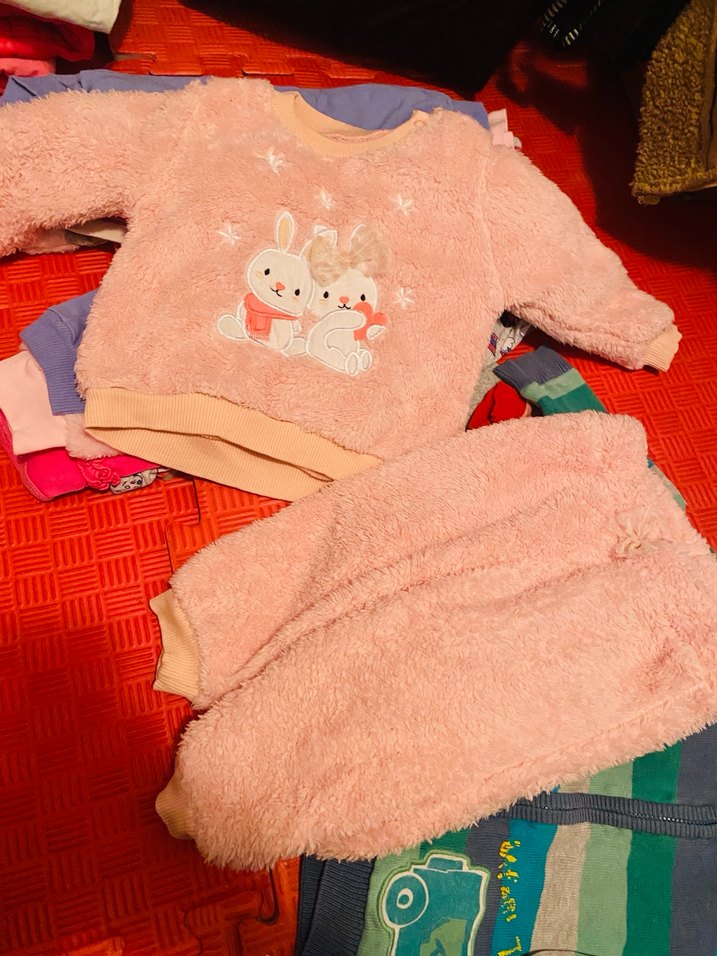 12-18 ay kız çocuk alt üst takım - Görsel 3