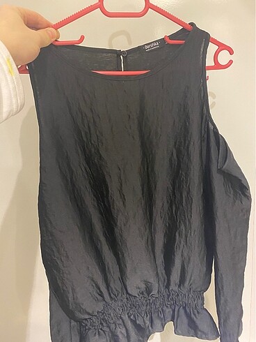 Bershka bluz