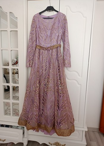 40 Beden Uzun Kollu Dantel Detaylı Mor Vintage Abiye