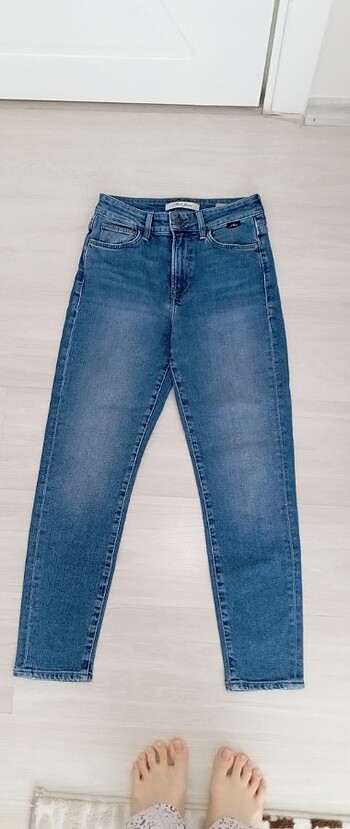 CINDY mom jeans