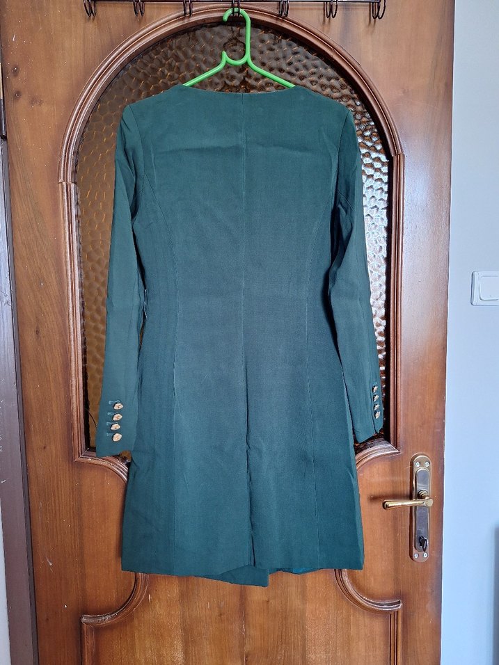 Uzun Yeşil Düğmeli Kadın Elbise - Görsel 2