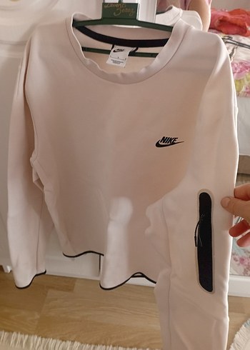l Beden beyaz Renk Nike Kadın Beyaz Oversize Sweatshirt