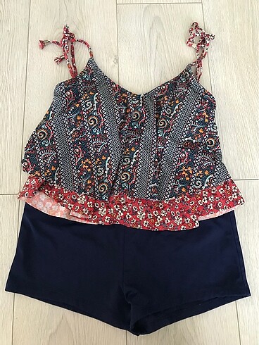 Bikini takımı ve tek alt