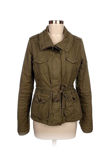 Abercrombie & Fitch Mont %70 İndirimli.