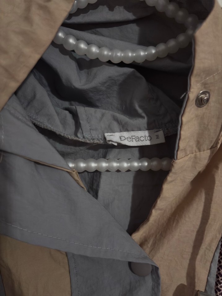 Gri Mor Düğmeli Rahat Kesim İnce Ceket - Görsel 3