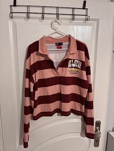 Sweatshirt (çizgili polo yaka)