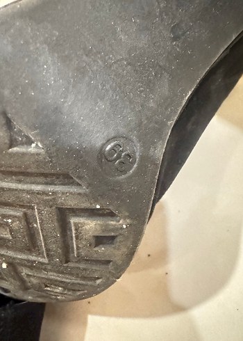 Siyah Süet  Topuklu Kadın Ayakkabı - Görsel 2