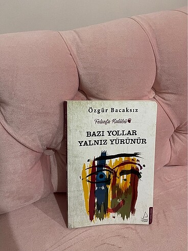 Bazı yollar yalnız yürünüz. Özgür bacaksız