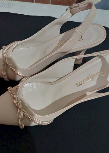 Bej Kadın Stiletto Taşlı Abiye Ayakkabı - Görsel 3