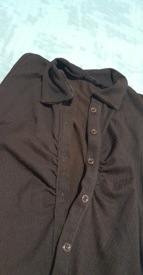 Kahverengi Kolsuz Düğmeli Keten Gömlek - Görsel 2