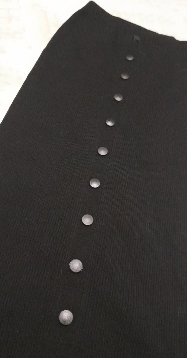 Düğmeli Siyah Uzun Kadın Etek - Görsel 2