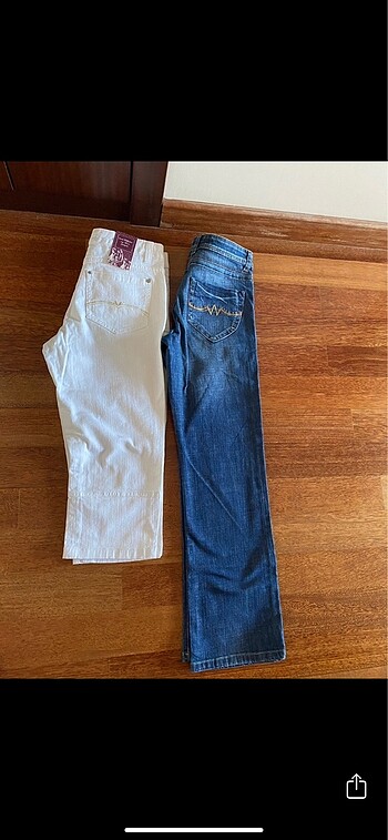 38 Beden Simple Wish Jean Fiyat Değişmekte