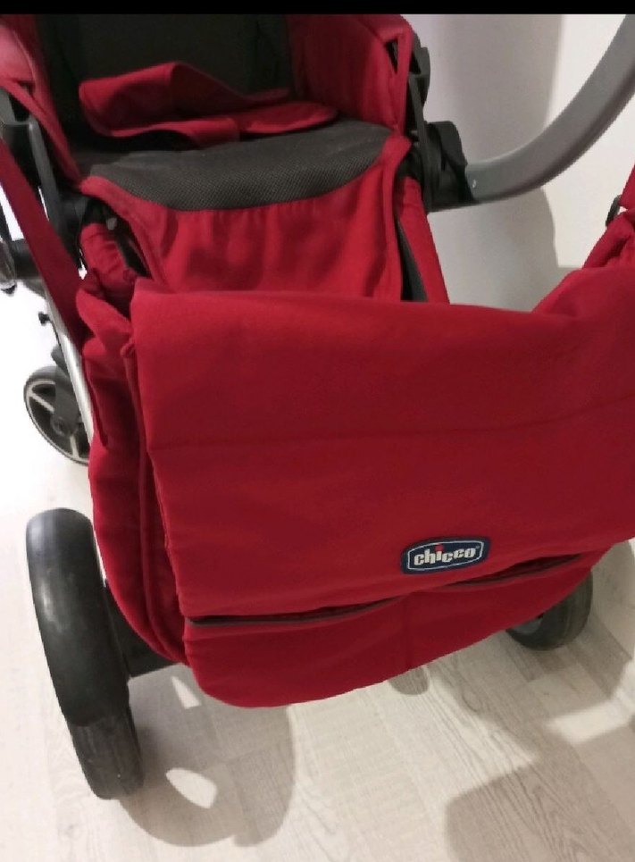 Koyu Kırmızı Bebek Arabası - Görsel 4