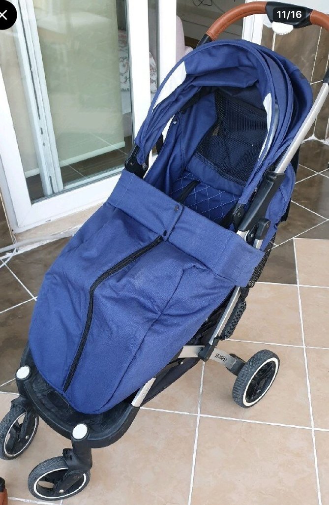 Katlanabilir Ön Pedallı Siyah Bebek Arabası - Görsel 5