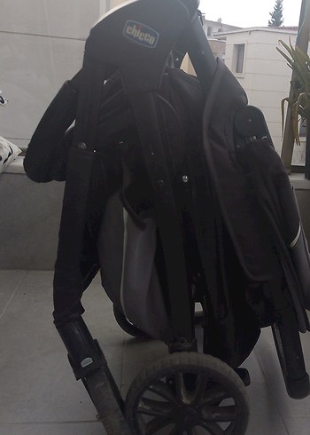 Chicco Siyah-Gri Bebek Arabası - Görsel 3