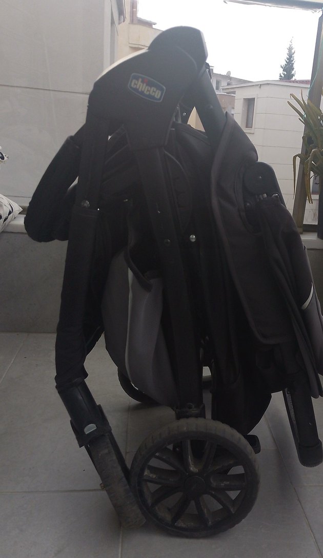 Chicco Siyah-Gri Bebek Arabası - Görsel 3